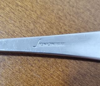 Cucchiaino da dessert in metallo argentato