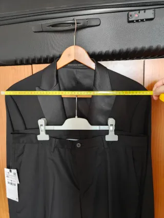 Traje de vestir Zara negro