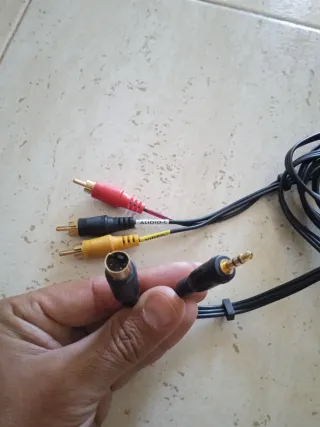 Lote Cable VGA 1.5m + cable S-video RCA