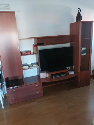 Mueble comedor madera marrón