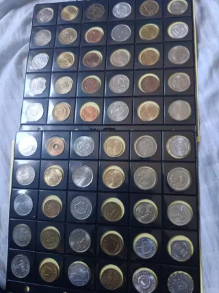 Álbum Monedas Extranjeras Sin Circular