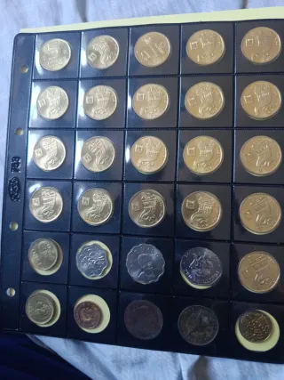 Álbum Monedas Extranjeras Sin Circular