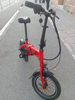 Bicicleta Eléctrica Plegable FREEEL Z03 Roja