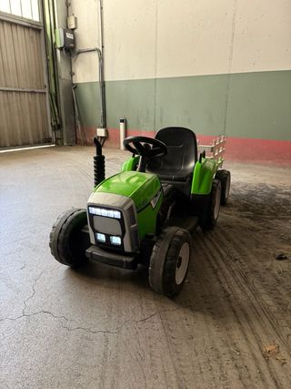 Tractor Eléctrico Infantil con Remolque