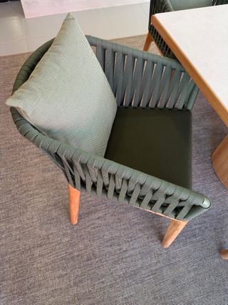 Mesa y 8 Sillas Comedor Exterior Kettal