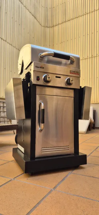 Barbacoa de gas Char-Broil Advantage 225 S