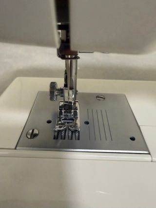 Máquina de coser Alfa