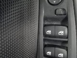 BMW Serie 1 REEKS HATCH 116D (85 KW) 5D