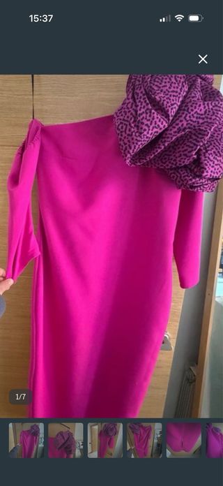 Vestido fiesta midi fucsia con flor