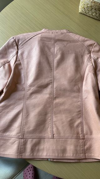 Chaqueta polipiel KELREBEC rosa maquillaje
