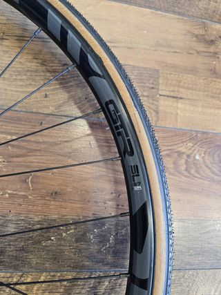 Rueda Delantera GTR SL27 BOOST 29” GRIS 6T