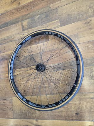 Rueda Delantera GTR SL27 BOOST 29” GRIS 6T