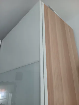 Armario puertas correderas Ikea