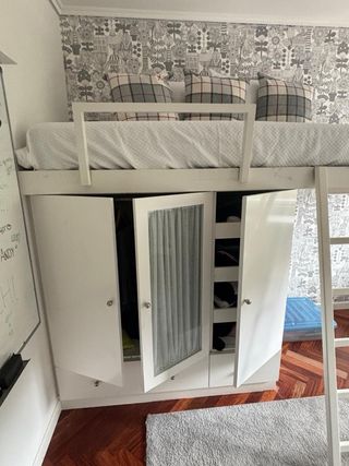 Litera con armario blanco