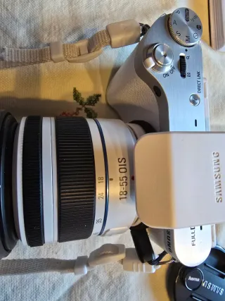 Cámara Samsung NX300 + Objetivo 18-55mm OIS