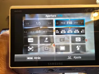 Cámara Samsung NX300 + Objetivo 18-55mm OIS