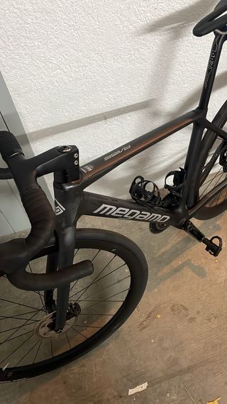 Bicicleta carretera carbono Megamo Raise