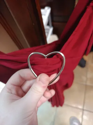 Top Shein Rojo con Encaje y Corazones