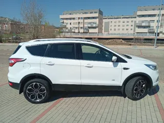 Ford Kuga 2017 AWD Powershift