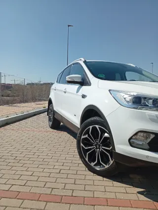 Ford Kuga 2017 AWD Powershift