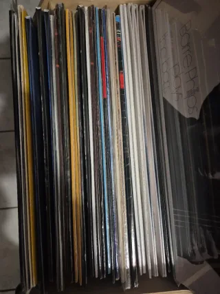 Lotto 35 Vinili Nuovi Internazionali e Nazionali