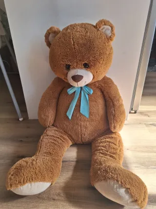 Oso de peluche grande marrón