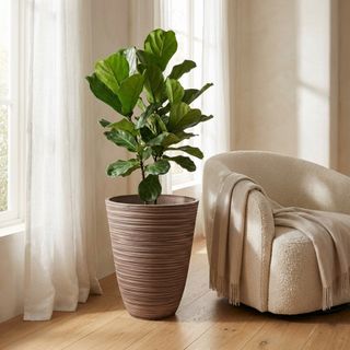 Vaso Grande in Fibra Sintetica Taupe 39x46cm Alto