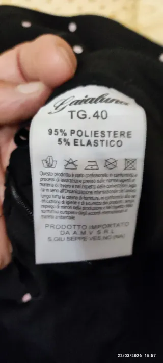 Pantaloncini donna pois bianchi