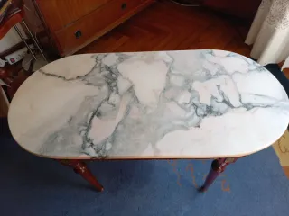 Mesa centro de mármol y madera