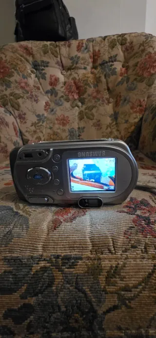 Samsung Digimax A6 Fotocamera Argento