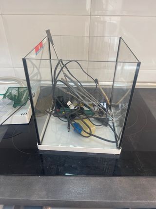 Acuario Nano Aqua LED 20L mas accesorios