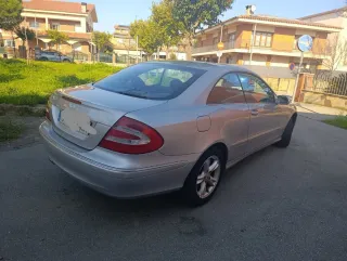 Mercedes-Benz  CLK 2004