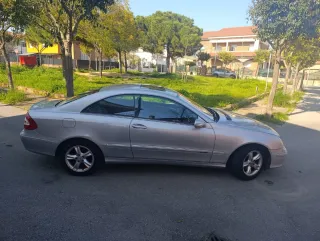 Mercedes-Benz  CLK 2004