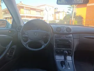 Mercedes-Benz  CLK 2004
