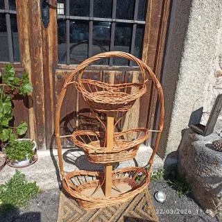 Cesta de mimbre de 3 niveles