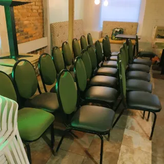 20 Sillas Verdes y Negras