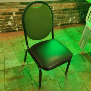 20 Sillas Verdes y Negras