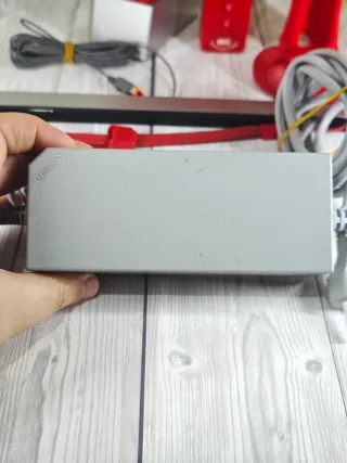 Consola Nintendo WII Roja Ed New Super Mario Bros