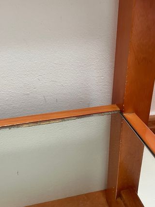 Mesa auxiliar madera y cristal