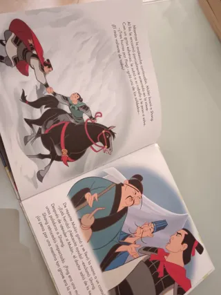 Libro de Disney Mulan