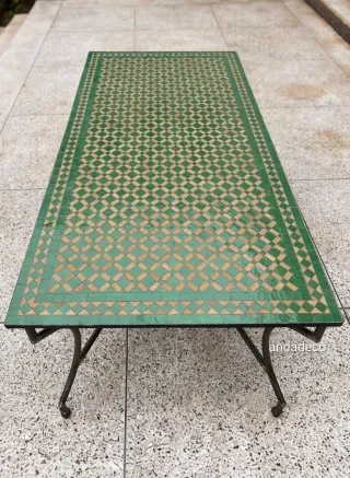 Mesa mosaico artesanal verde y beige