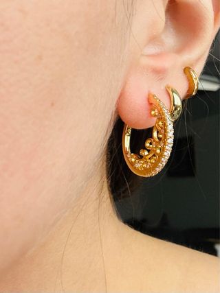 Orecchini a cerchio oro argento 925