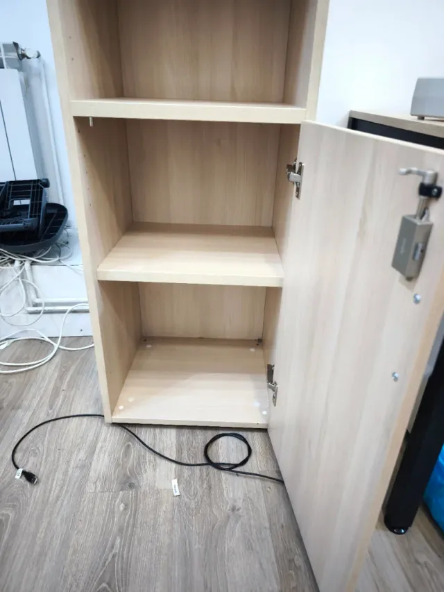 Estantería Actiu madera 220cm alto