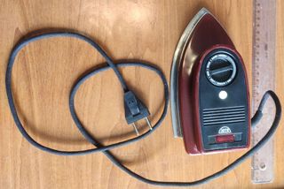 Plancha de Viaje Jata Automática