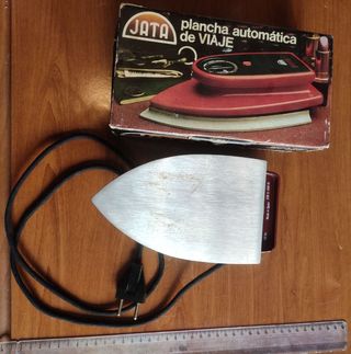 Plancha de Viaje Jata Automática