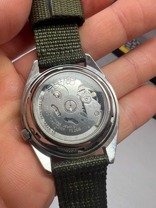 Reloj Seiko 5 Automático Verde
