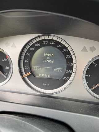 Mercedes-Benz Clase C220