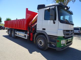 Mercedes ACTROS 25 44--CAMIONES GRUA