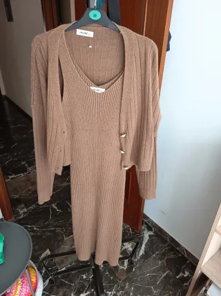 Conjunto Vestido y Rebeca Marrón Talla M