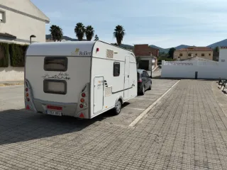 Caravana Adria Jazz 420 L